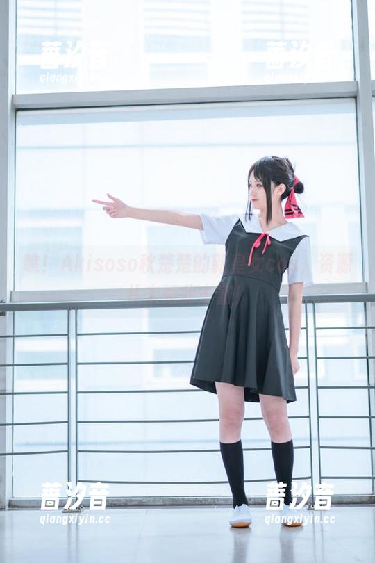 瞧！Akisoso秋楚楚的新皇女cos，资源从未如此丰富！