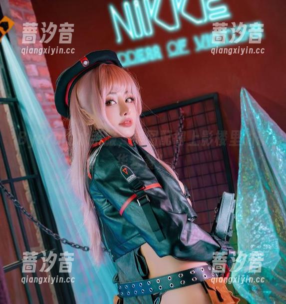 Byoru的水手服，美图配得上影楼里的豪华套餐！