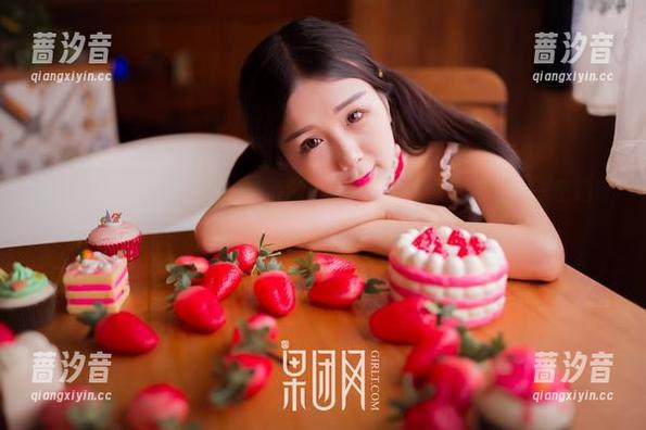 GIRLT果团网 - 发现裴希西的美脚，库里罕见的存在——精选每一个角度。