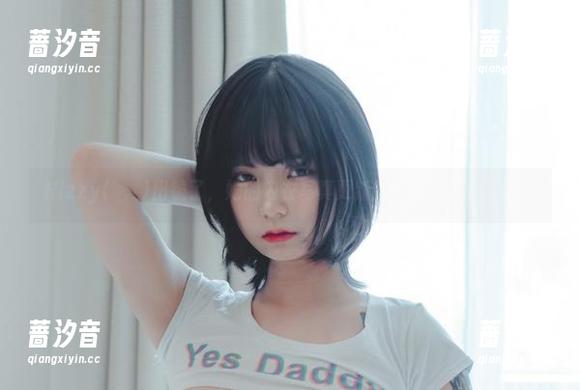Hizzy(히지)出镜了，她的内衣写真更新得让人想多看几眼！