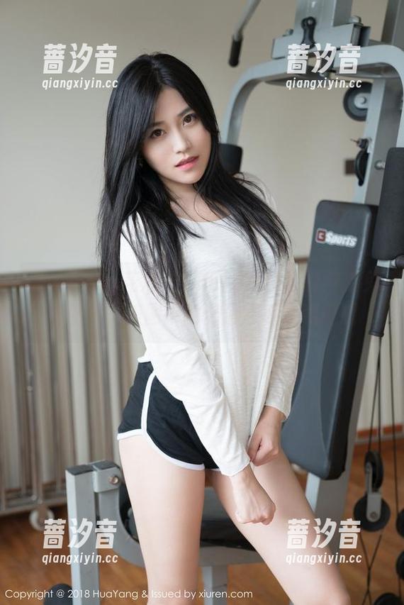 HuaYang花漾-Emily顾奈奈酱 HuaYang花漾 - Emily顾奈奈酱穿上兔女郎装,美图中的滴滴嫩肤在线闪耀