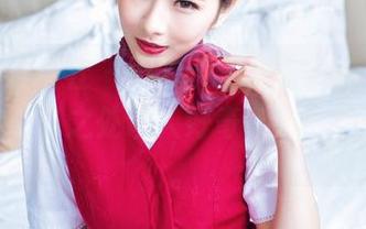 IMiss爱蜜社 – 圆梦黄歆苑的“套装”写真集，细节之处让人好奇，越看越想了解。