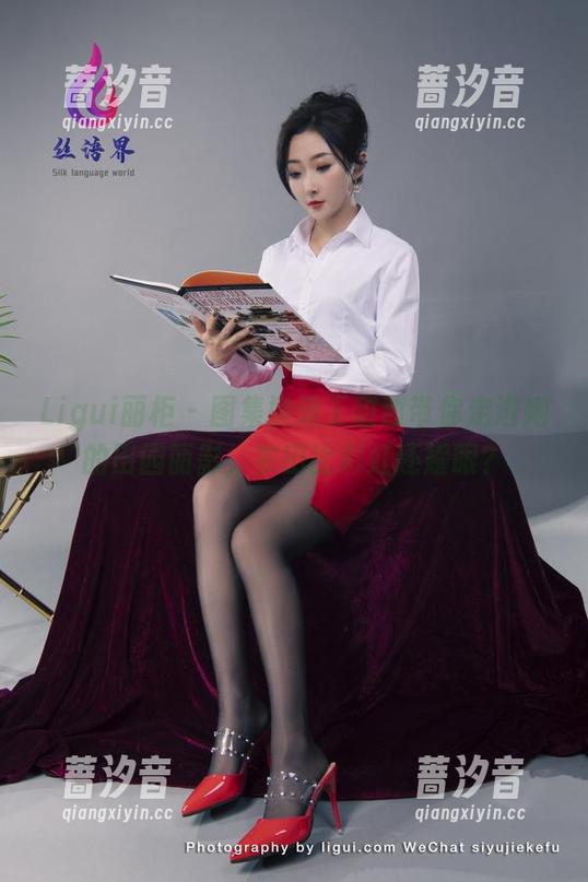 Ligui丽柜 - 图集搬运工甜甜带你走进她的田园丽影，农田比彩虹还耀眼？