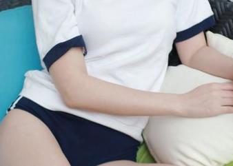 MFStar模范学院 – 户外，温度正好，高清作品再加上伊小七MoMo的存在，幸福感暴涨。