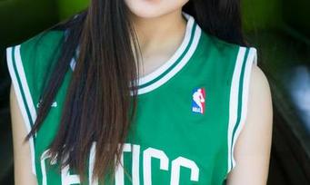 MiStar魅妍社 – 提到陈雅漫VICKY和她的连衣裙，图集展示了真理：裙子能治愈一切疑惑。