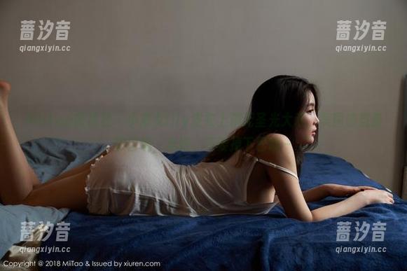 MiiTao蜜桃社 - 小魔女lily皮衣上演无圣光大戏，美图请自备护目镜，坐好，不要掉下巴哦～