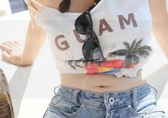 MyGirl美媛馆 – 随便一跳就有的泳池套图，Vetiver嘉宝贝儿把玩水的乐趣带来了