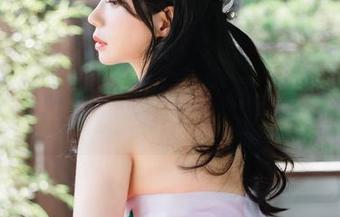Sia(시아)，给我们上的美脚一课。来吧，原图在等你。
