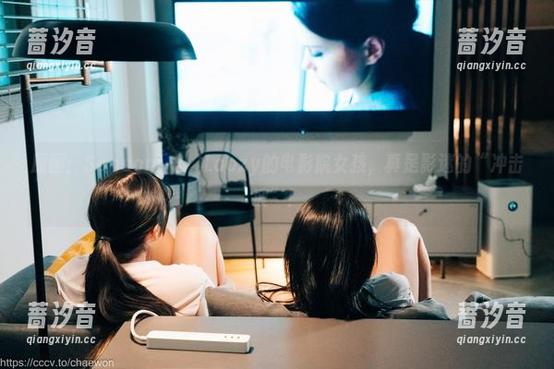 原图：Sonson(손손)Loozy的电影院女孩，真是影迷的“冲击波”！