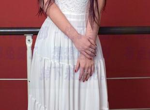 TuiGirl推女郎 – 饶了李丽莎，她的天使写真都免费了，想想这背影，有点像天上掉下来的花。
