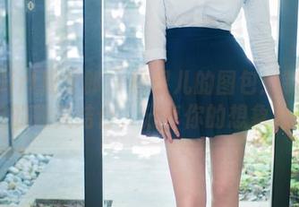 TuiGirl推女郎 – 松果儿的图包：制服与狂热的完美结合，分享你的想象力吧！