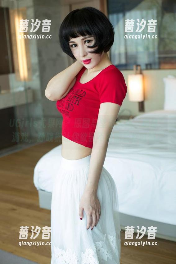 UGirls尤果网 - 原图与壁纸大玩“棉袜”游戏，孙晚桐让你欲罢不能的轻松时刻。