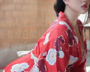 Xiuren秀人网 – 粉色惊奇——我又翻到了伊丽莎有点白的新更新合集，大概我的审美额度都要用完了吧。