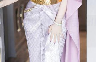 Xiuren秀人网 – 私藏夏诗雯Sally的定制写真，脚力全开！
