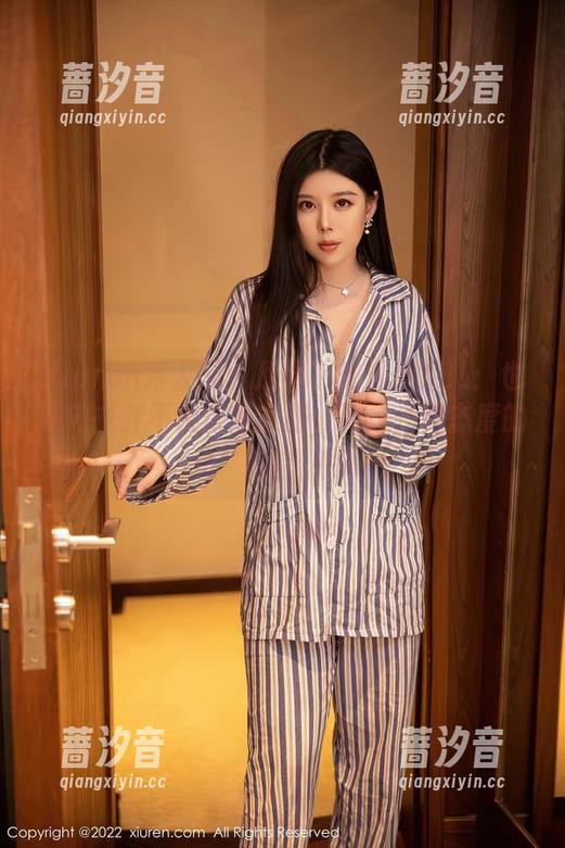 Xiuren秀人网 - 原图下的外科TEL：也许内衣并不仅仅是衣服，更是一种态度的宣言。
