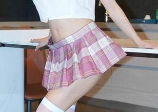 Xiuren秀人网 – 奶喵喵的兔女郎最新图集，不小心又让人想起了童年周末的犀利回忆。
