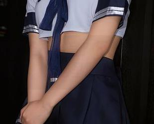 YouMi尤蜜荟 – 浴室？不！是张茜茹的资源库，来这里取水补给！