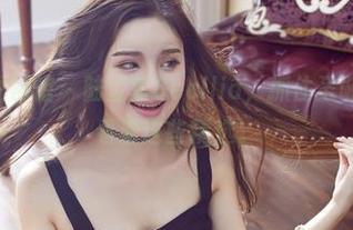 YouWu尤物馆 – 陆萱萱Cecilia，抓住圣诞的精髓，看看这些精选。