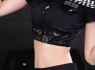 丽柜 – 轩轩的眼镜写真，图片中的神秘感值满分，难道是给我留的猜谜游戏？