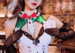 仙女月的私房写真，胜利女神爱丽丝在此轮番上演。