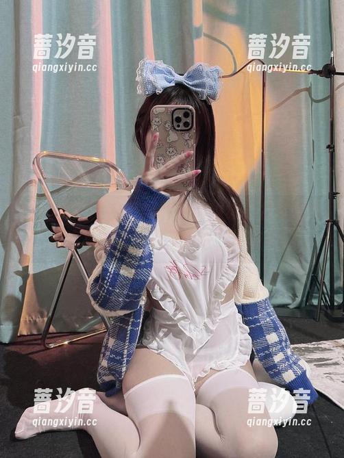 微密圈 - 兔宝妮to和她的豹纹，共享这个写真集的资源，只管看，不许哭！