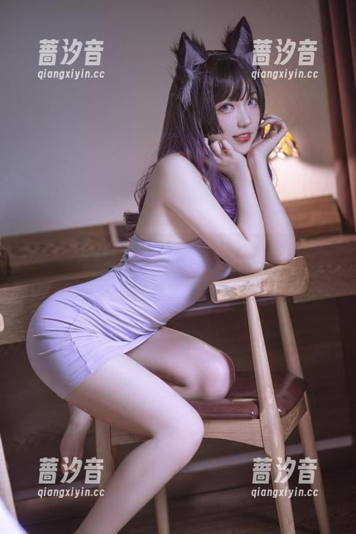一个排球、一个cos，刺青Poi的图包快让我想变身了！