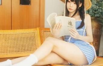 发条少女yoki的YorForger写真，高效输出浓浓的拟真感？