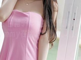 嗲囡囡 – 白裙子真的能营造那种氛围？小蛮妖yummy在这里的图片，挺有趣的！
