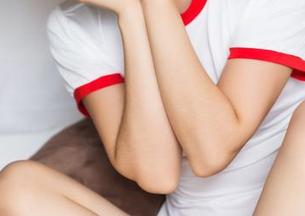 头条女神 – 王竹黑丝合集：在线打卡，必看不怕尴尬