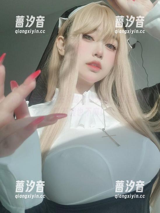 高清图集：女主K的清纯女友，保证你眼睛不酸也不麻！