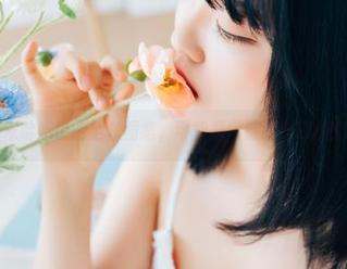 这组宋哈娜镂空全套图集，可能是幸福来敲门的密码！