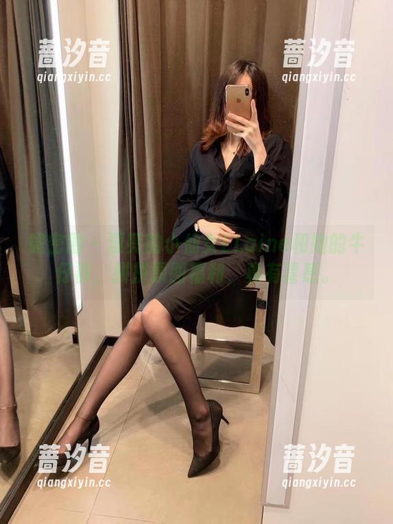 小仙女ELaine 微密圈 - 漂亮的小仙女ELaine和她的牛仔裤,拼拼原图福利,真有喜感。