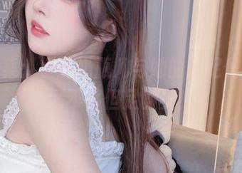 私拍合集：小小奶瓶儿与她的美足们，鸡尾酒不够但足够美！