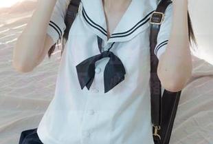 少女秩序 – 小葵的护士图集更新：是我想多，还是她不小心流露了点啥？
