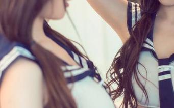 尤果网 – 关于夏天的思考：Sukki可儿的美足私拍，怎么能没有一丝丝汗水和夏日的暧昧呢？
