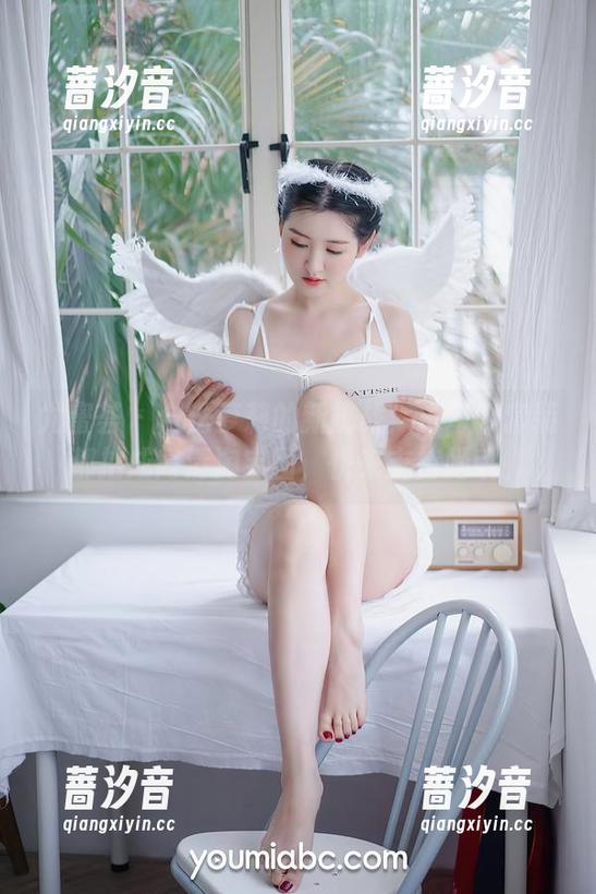 尤蜜荟 - 合法萝莉的新挑战：把每个套装都拍成高清淘宝图，快来支持她哦！