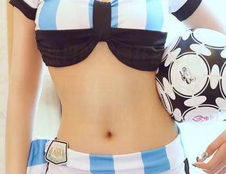 尤蜜荟 – 小热巴的校服狂想曲图集，某种程度上有种青涩的美，分享给你们，大家一起感叹吧！