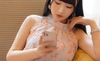 尤蜜荟 – 战姝羽Zina又来了，美图熠熠，精选出了一嘿嘿嘿的学妹造型