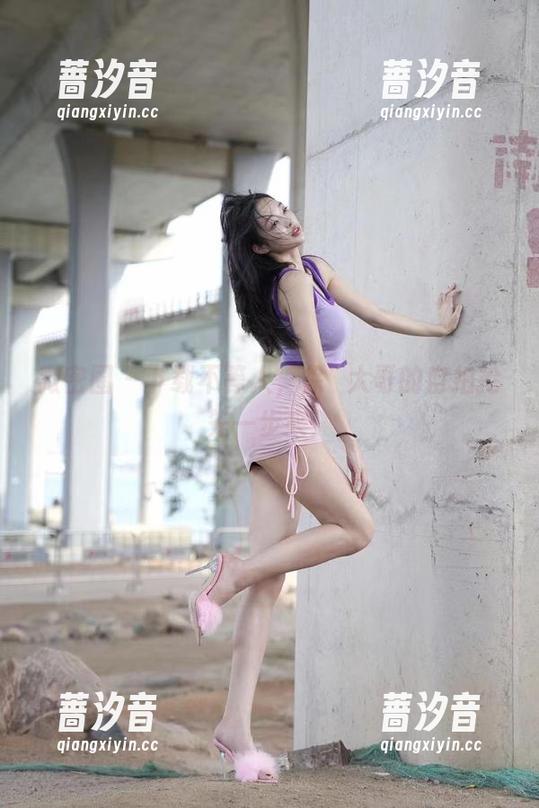微密圈 - 下载不等人，徐珺大哥的自拍抢先一步来！
