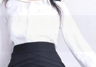 来一发！抖娘利世的美脚作品集，可不只是脚，还有愉悦的‘气’氛！