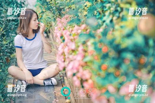 推女神 - 段子手上线！歆小兔chobits带你最新种草——天台上的“猫跳”分享！