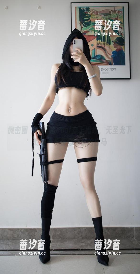微密圈 - 当文茜cool穿上婚纱，无圣光下的每一步都像跑偏的白马