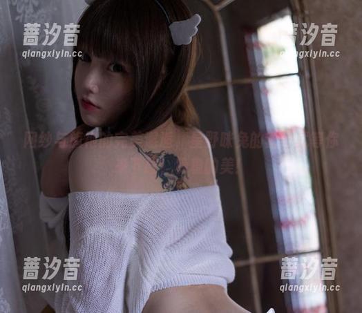网纱与旗袍的完美邂逅，星野咪兔的套图就等你来下载，稳稳的美！