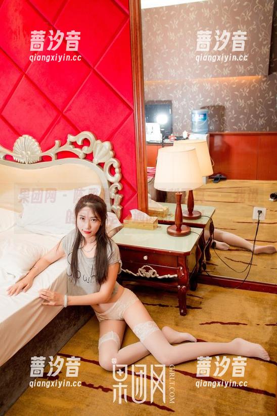 果团网 - 陈雅漫的瑜伽福利写真——我说的可不是普通的拉筋哦！