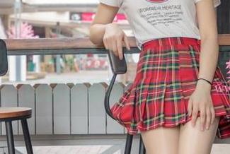 梦丝女神 – 当诗琪遇上帆布鞋：写真套图让你的眼球转个不停