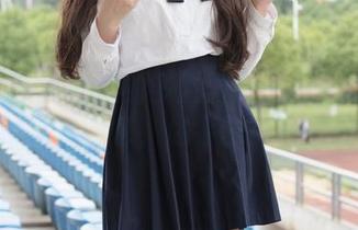 森萝财团 – 姐姐的多重面孔——小奶糕Milky全套图包，你会觉得真假难辨