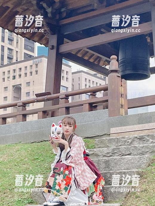 泥泥汝的居家日常就是墙壁和美图的世纪PK赛！