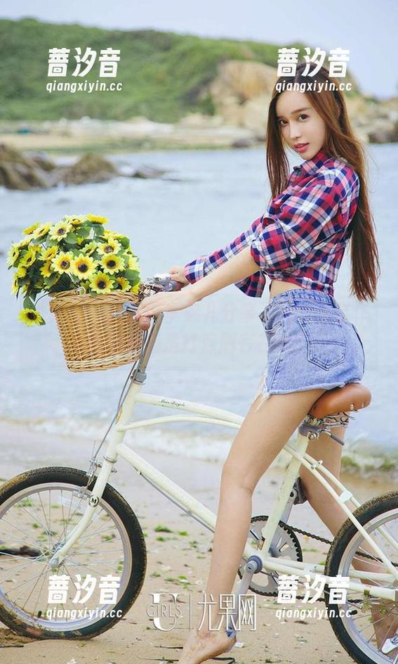 爱尤物 - 什么？李宓儿分享了她的女友作品，难道是打算刷存在感？