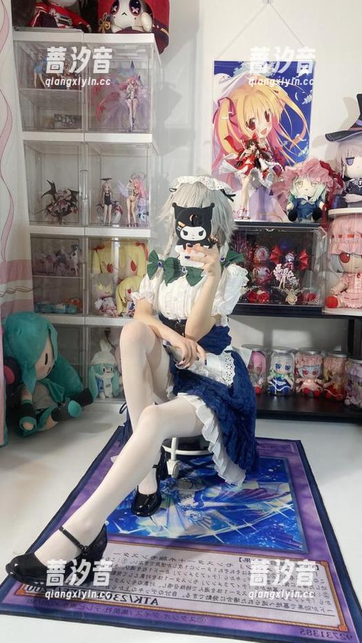 白栎Shirly 照片里有猫咪吗?忘了,只有白栎Shirly和她的新约能天使!