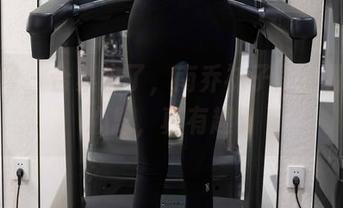 秀人网 – 合集来了，南乔袜子里的那些小心思，真有趣。